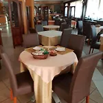 Nautilus Hotel