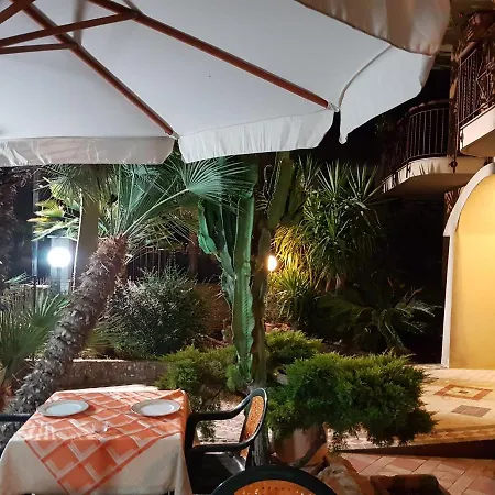 Nautilus Hotel Nicotera