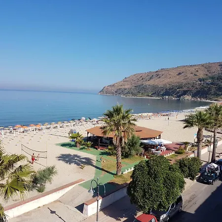 Nautilus Hotel Nicotera