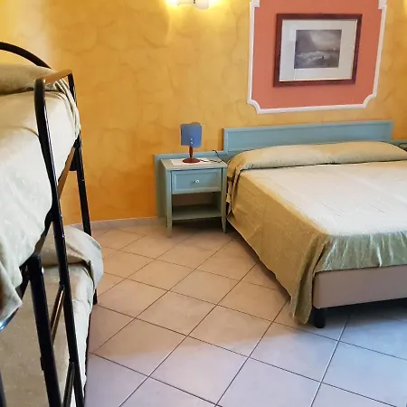 Nautilus Hotel Nicotera