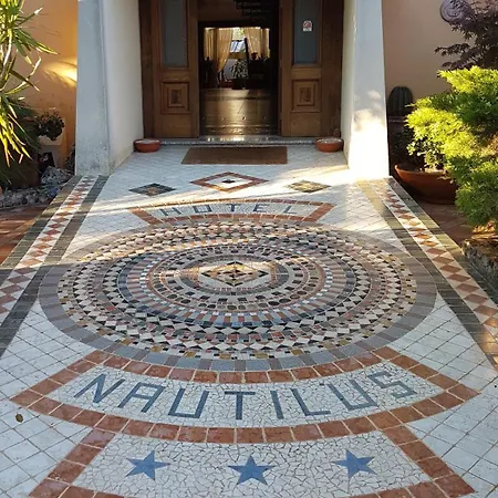 Nautilus 3* Nicotera