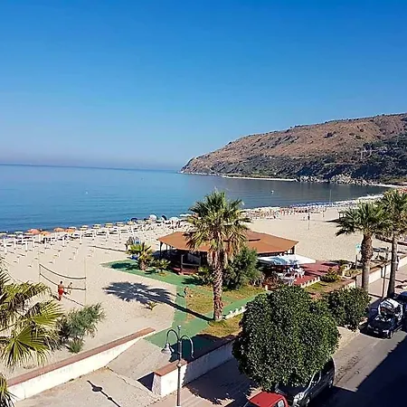 Nautilus Otel Nicotera